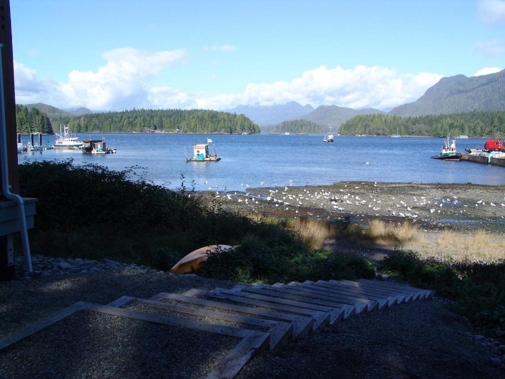 Waterfront View Of The Inlet, Short Walk To Town Apartamento Tofino Exterior foto