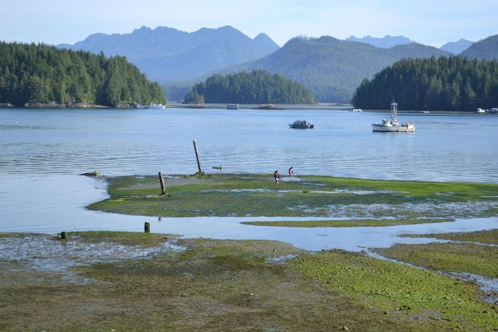 Waterfront View Of The Inlet, Short Walk To Town Apartamento Tofino Exterior foto